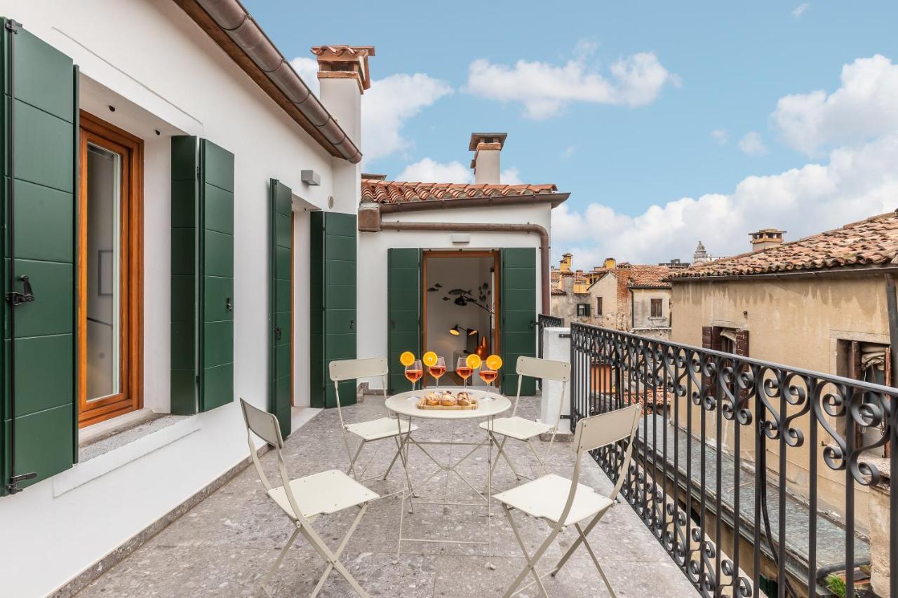 La Bricola Terrace Apartment Venesia Bagian luar foto